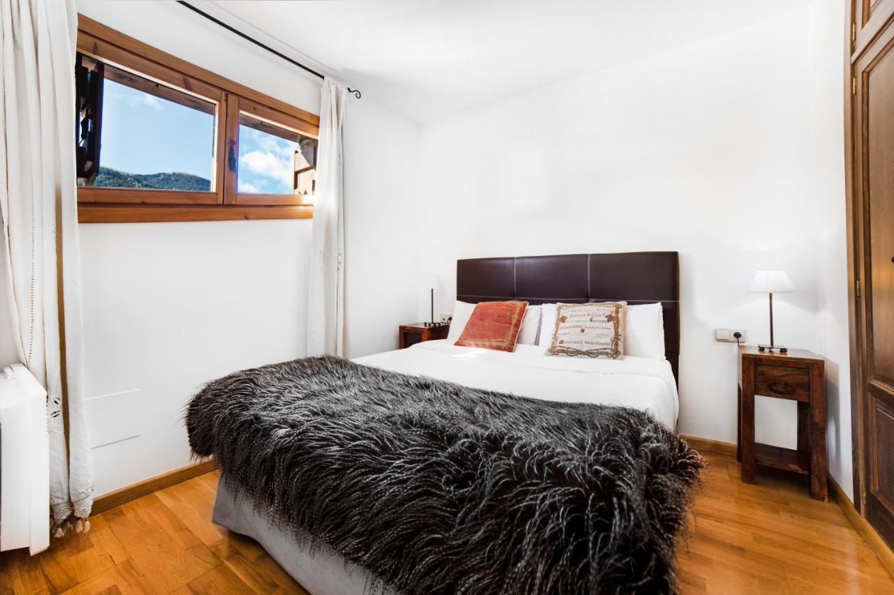 Apartaments Esquirol เอลตาร์แตร์ ภายนอก รูปภาพ